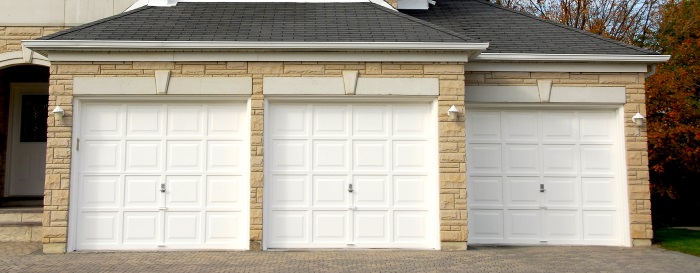 Garage door service at Chcago Illinois