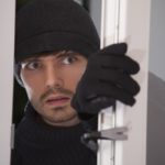 Burglar in Chicago - 5 tips to Deceive them